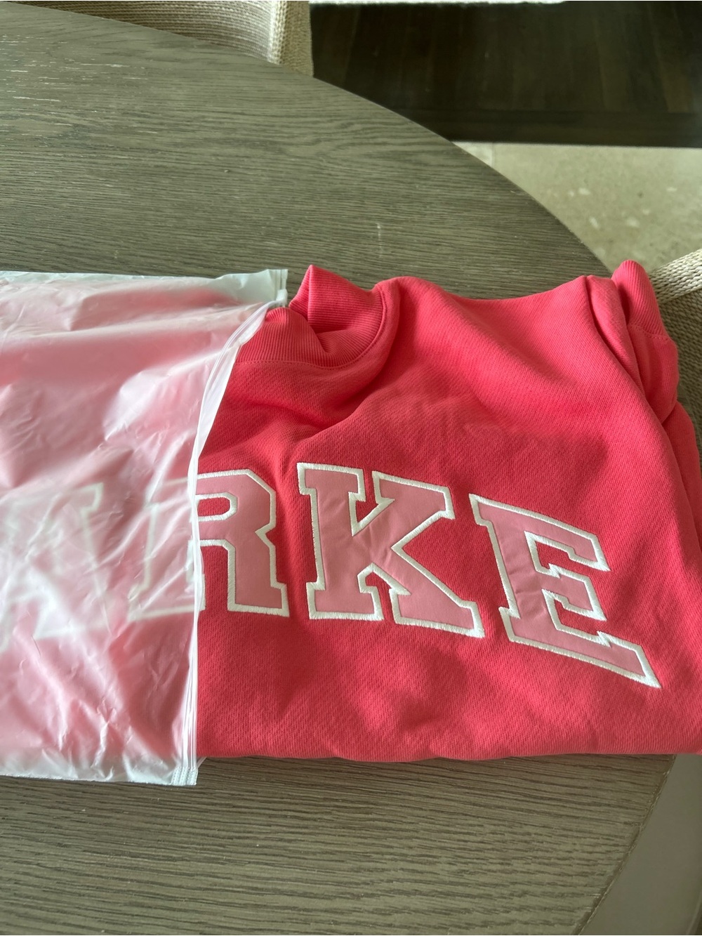 PARKE Coral-Pink Oversized Crewneck Sweatshirt - Picture 4 of 4